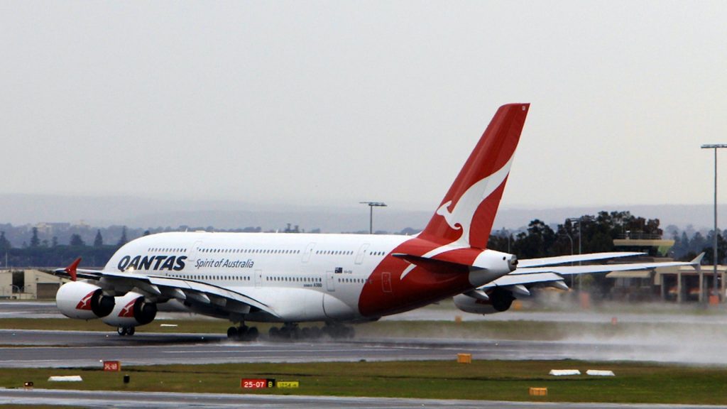 Qantas plane