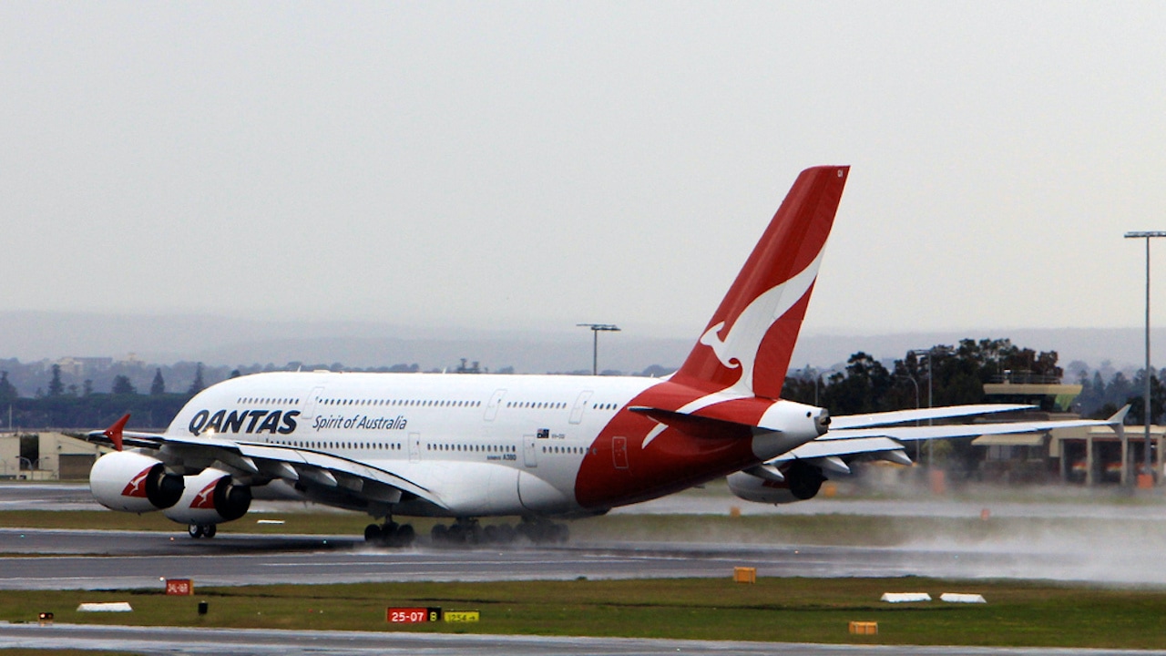 Qantas plane