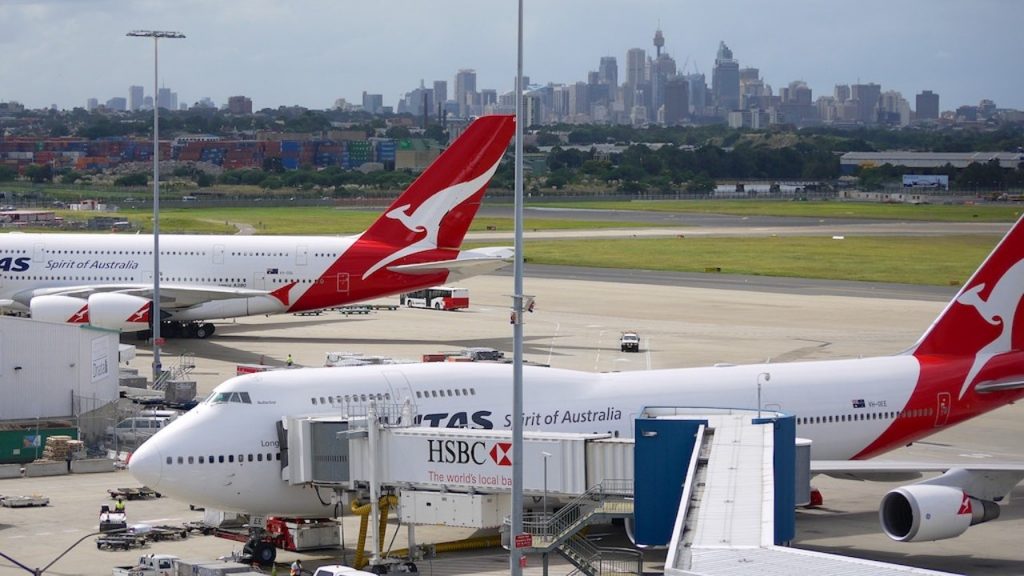 Qantas plane