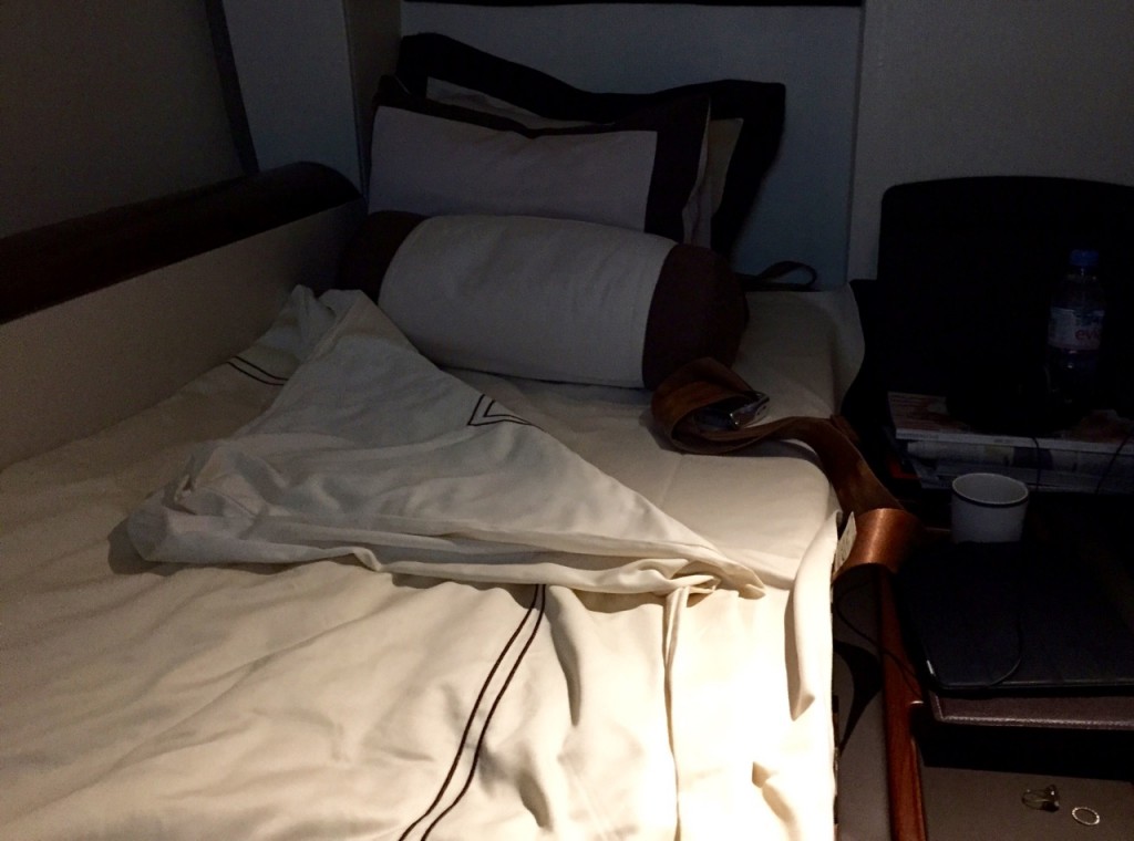 Singapore Airlines Suites Bed | Point Hacks