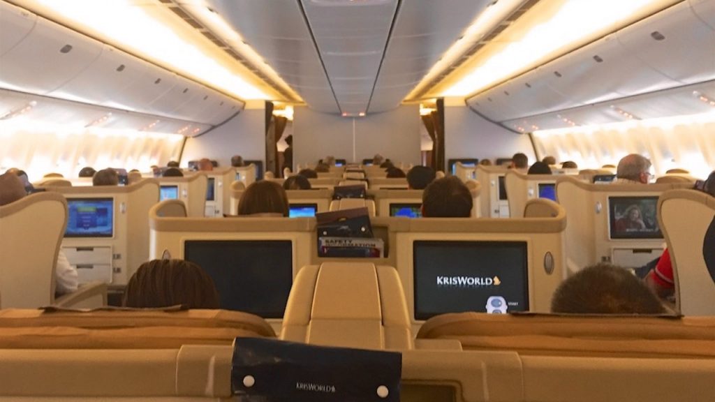 Singapore Airlines 777-300 Business Class