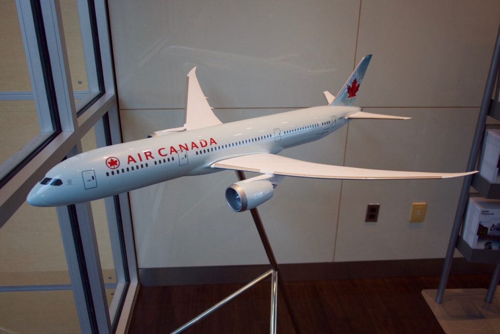 Air Canada Maple Leaf Lounge Vancouver | Point Hacks