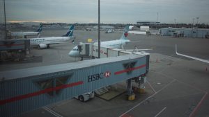 Air Canada Business Class Vancouver to New York AC548 and Vancouver Business Class Maple Leaf Lounge Review