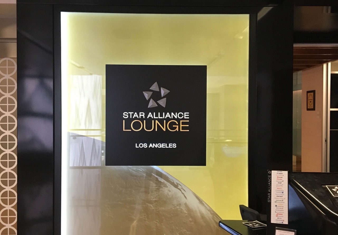 Star Alliance Lounge Los Angeles | Point Hacks