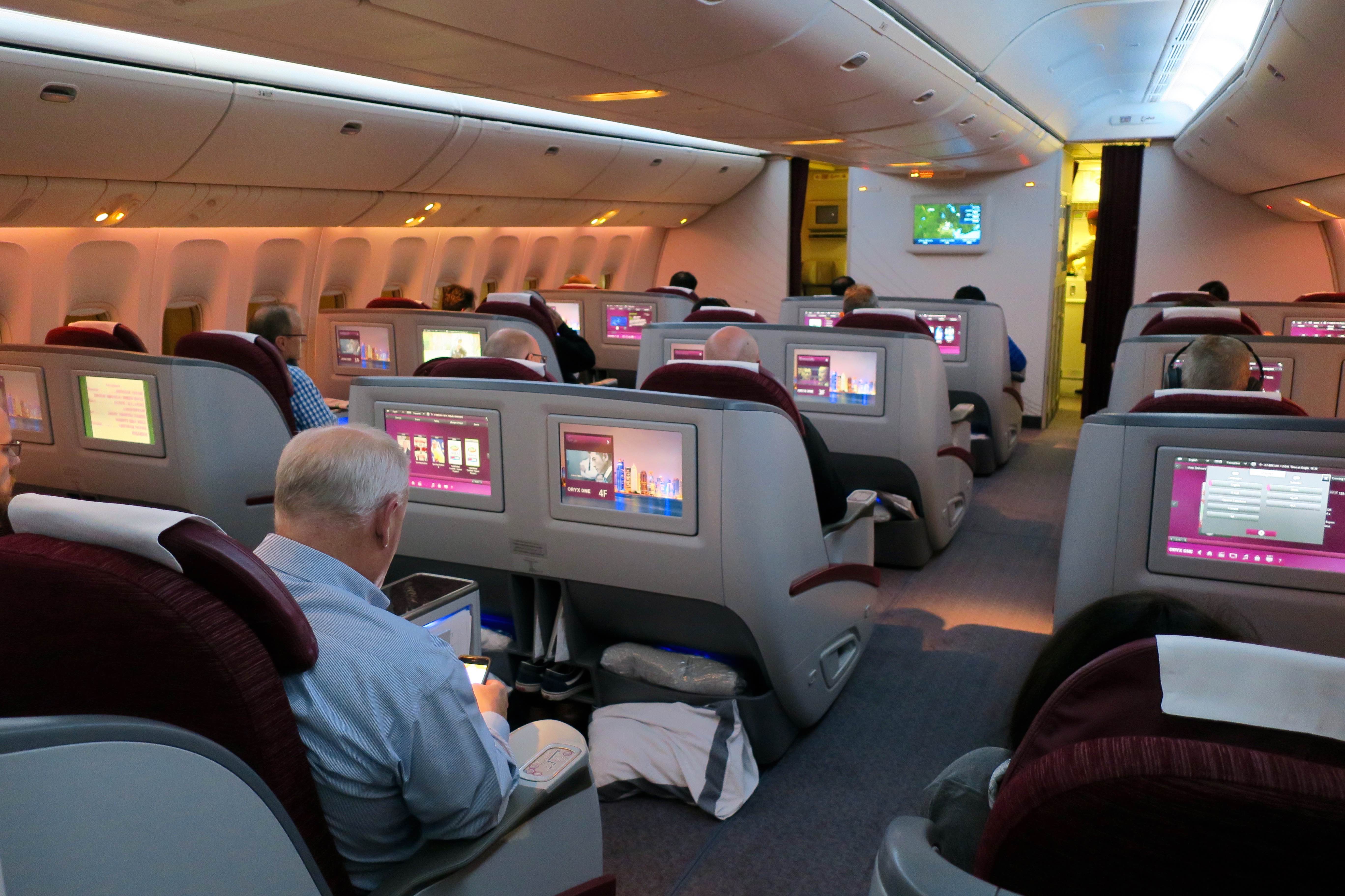 Qatar Airways Business Class 777 Overview – QR714 Houston - Doha