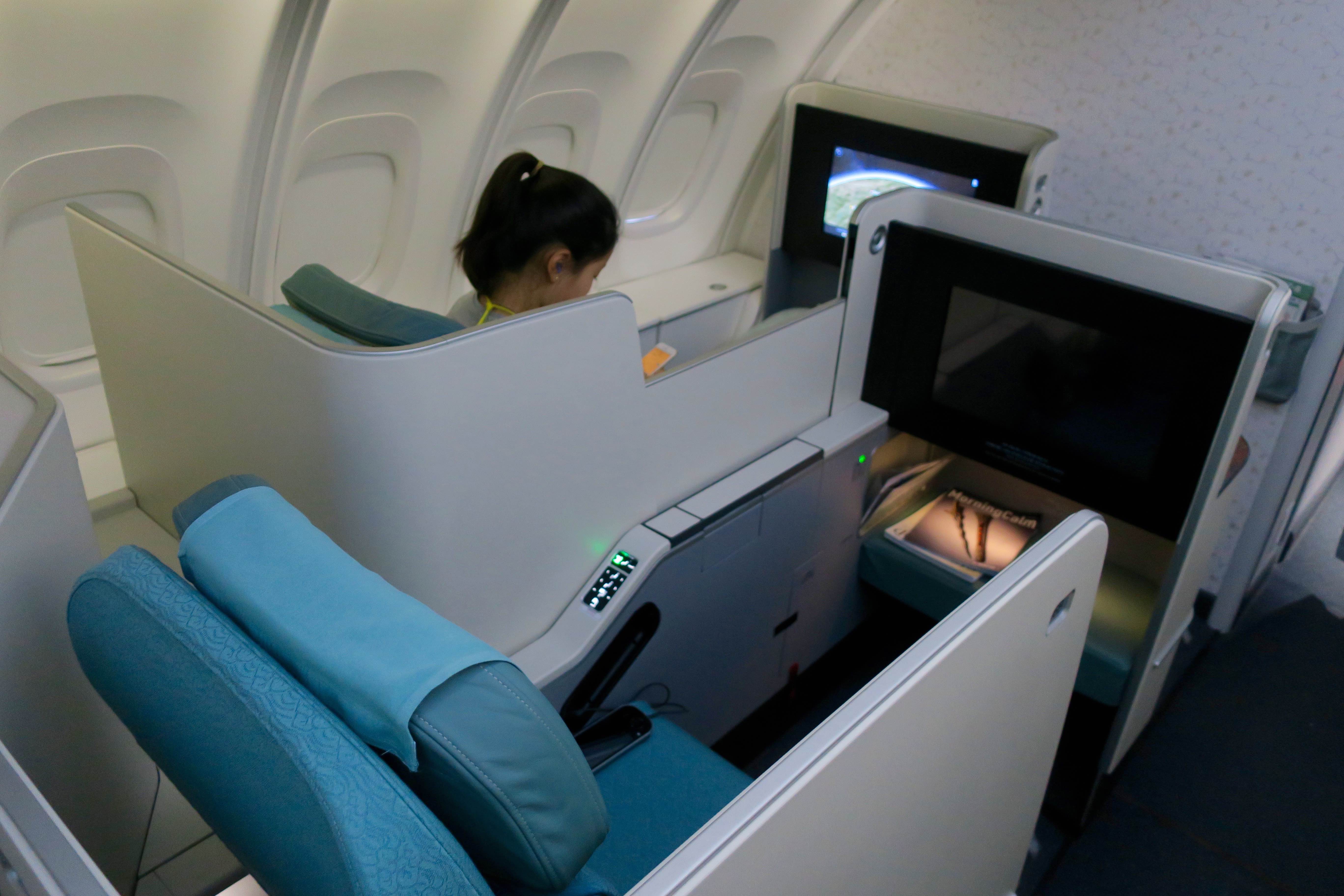 Korean Air A380 and 7478i First Class Overview Point Hacks