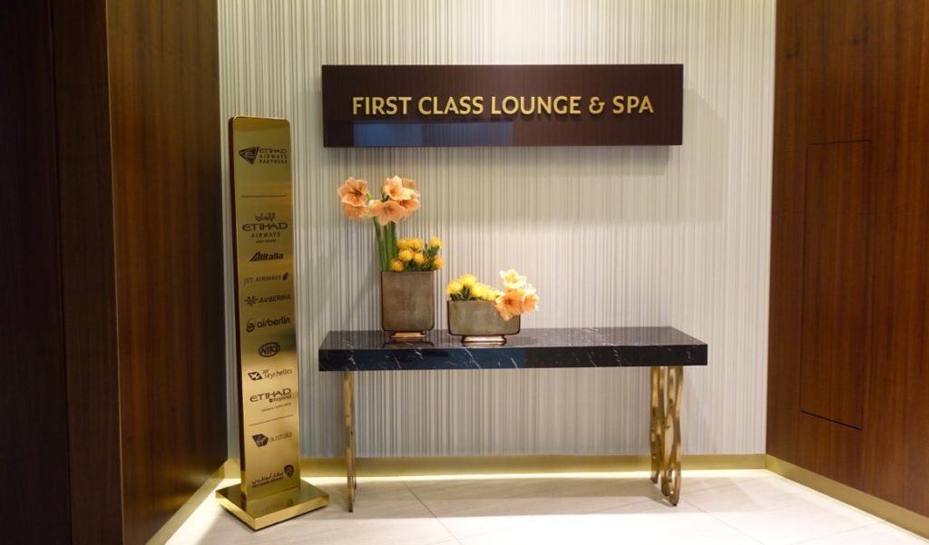 Etihad Abu Dhabi First Class Lounge | Point Hacks