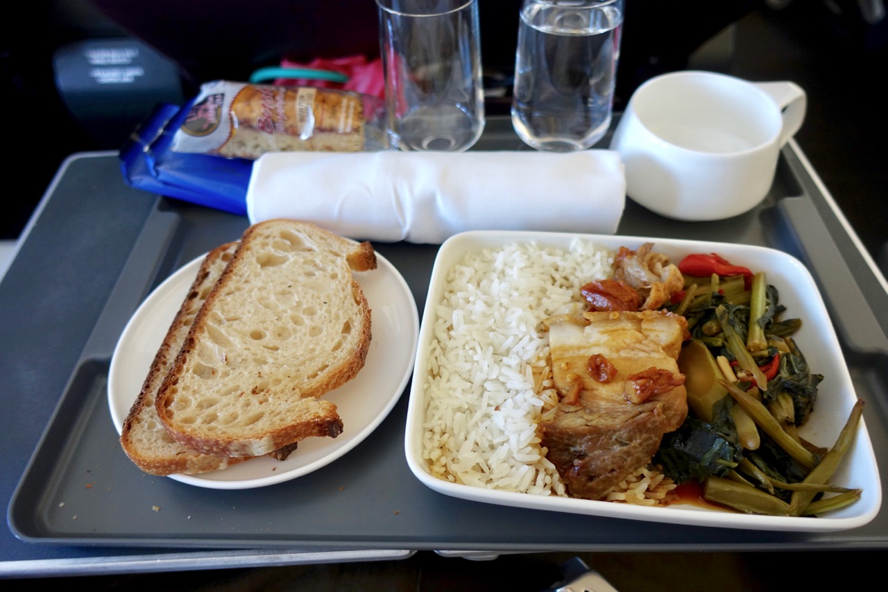 Qantas 737 Domestic And Trans Tasman Business Class Overview