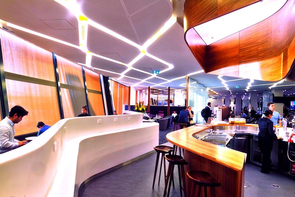 virgin-australia-melbourne-lounge-overview-point-hacks