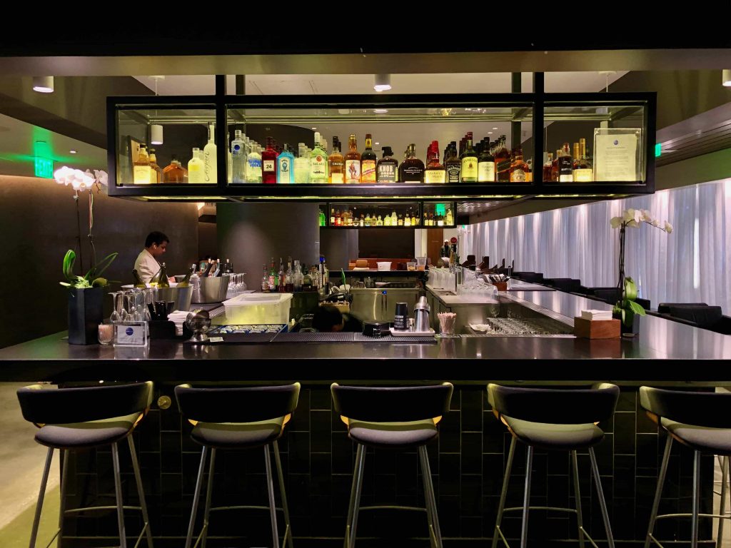 Qantas International Business Lounge Los Angeles bar