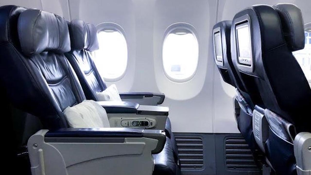 Review: Malaysia Airlines Boeing 737 Business Class - Point Hacks