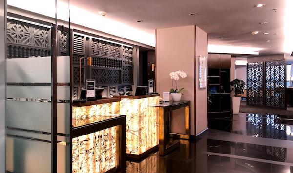 Golden Lounge Golden Lounge