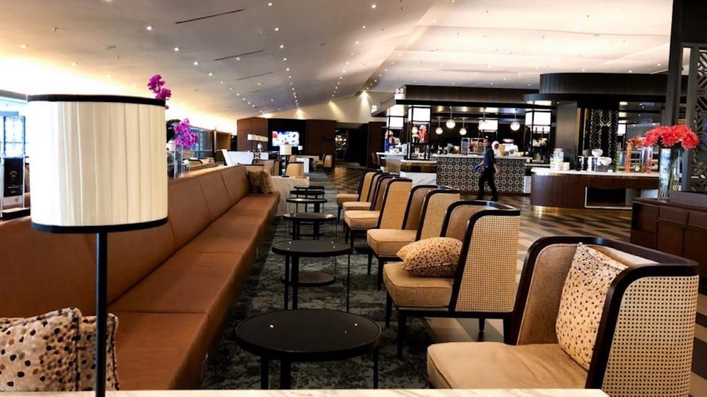 Malaysia Airlines Satellite Golden Lounge KL