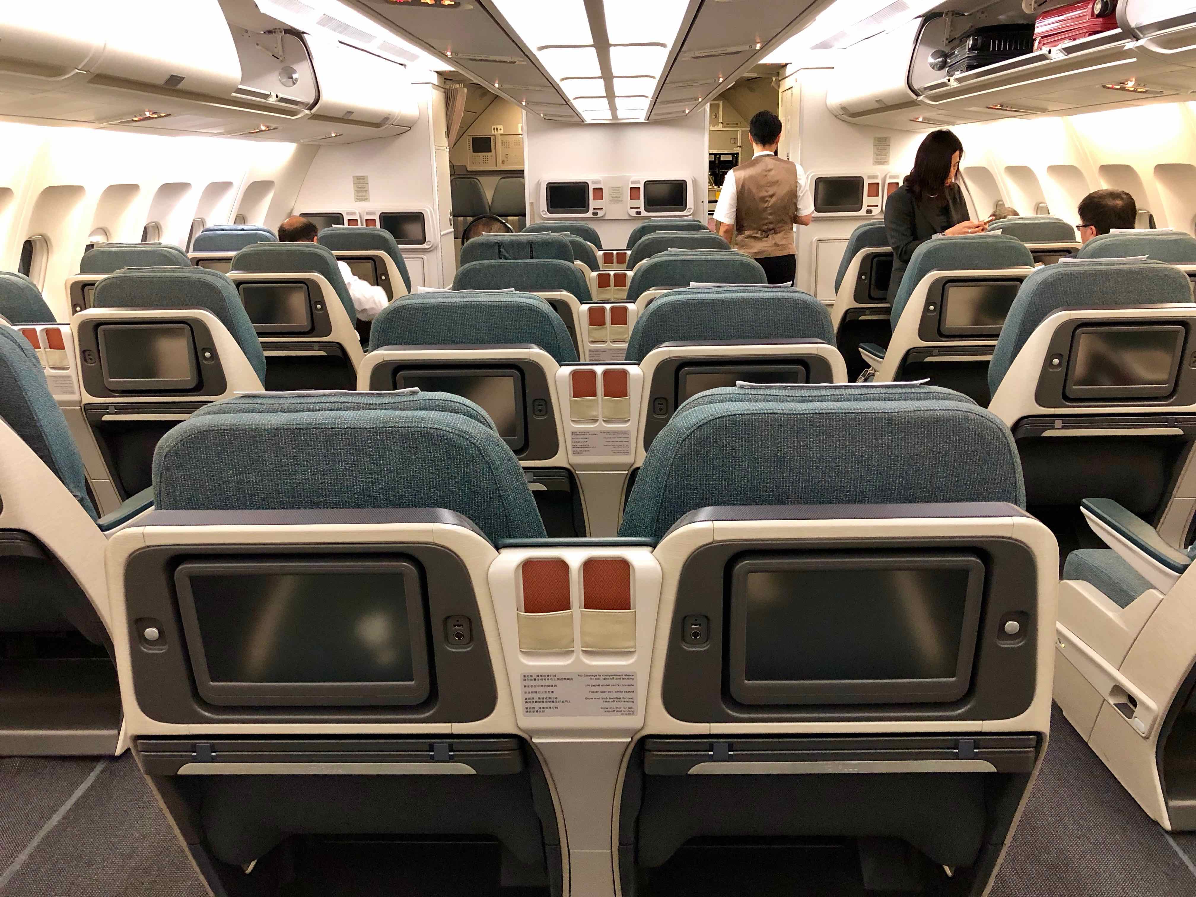 Cathay Dragon A330 Business Class overview