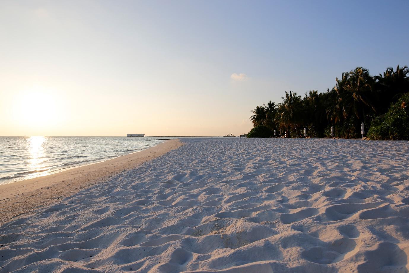 Conrad Rangali Maldives Beach Suite early morning beach view
