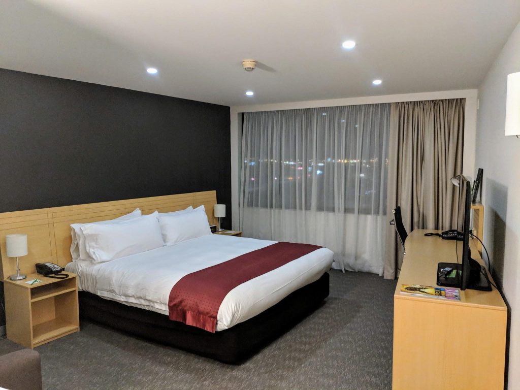 Holiday Inn Airport Melbourne review - King Executive | Point Hacks