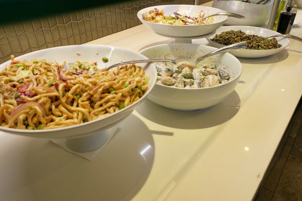 United Polaris Lounge SFO buffet