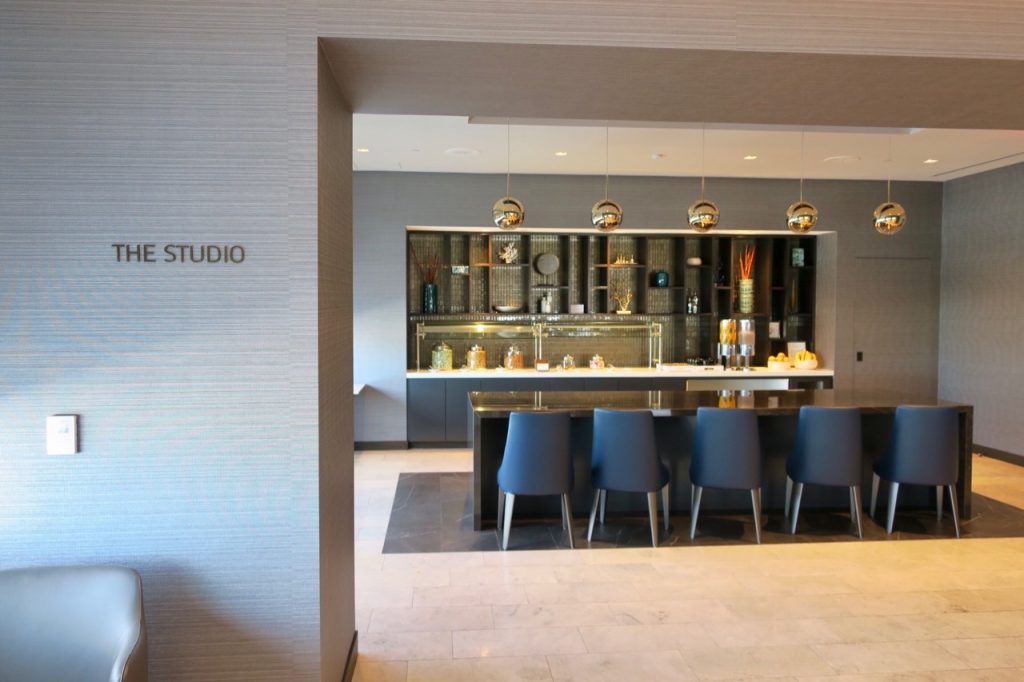 United Polaris Lounge SFO The Studio