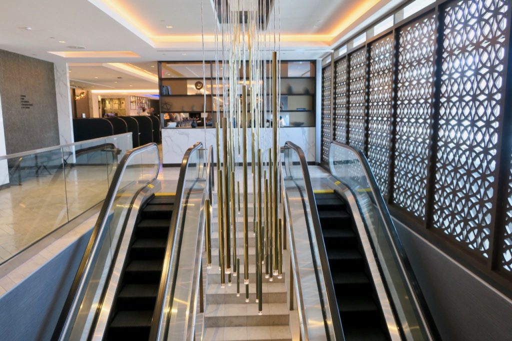 United Polaris Lounge SFO entrance