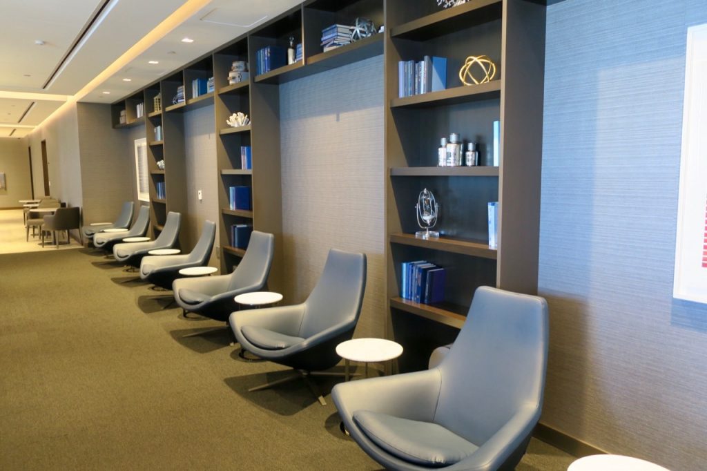 United Polaris Lounge SFO library