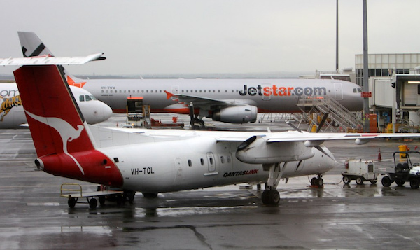 Qantas and Jetstar airplanes at Coffs Harbour 