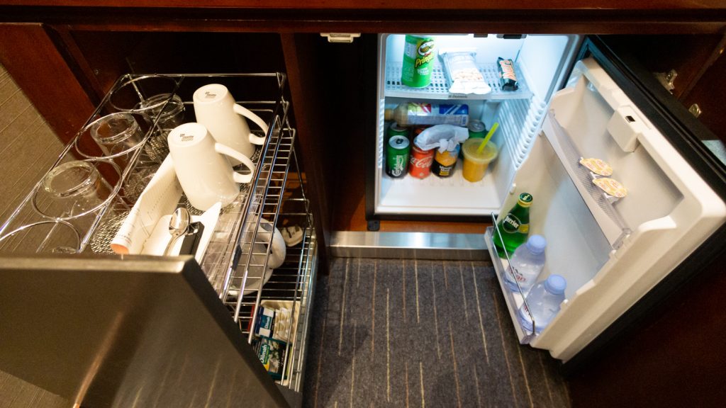 Novotel Century Hong Kong Executive Premier Room mini bar