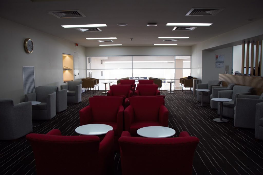 13 Qantas Lounge Mackay lounge chairs