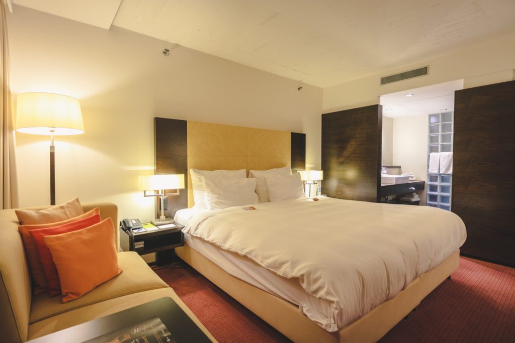 Four Points by Sheraton Sihlcity - Zurich Historic Urban Loft bed