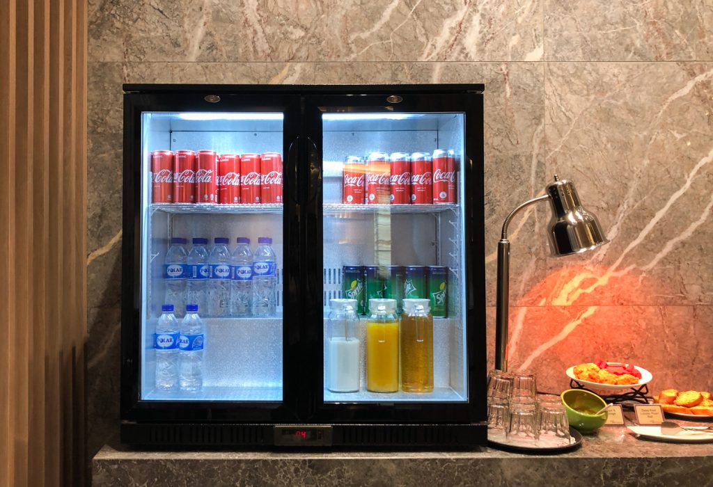 Changi Lounge Jewel Singapore drinks