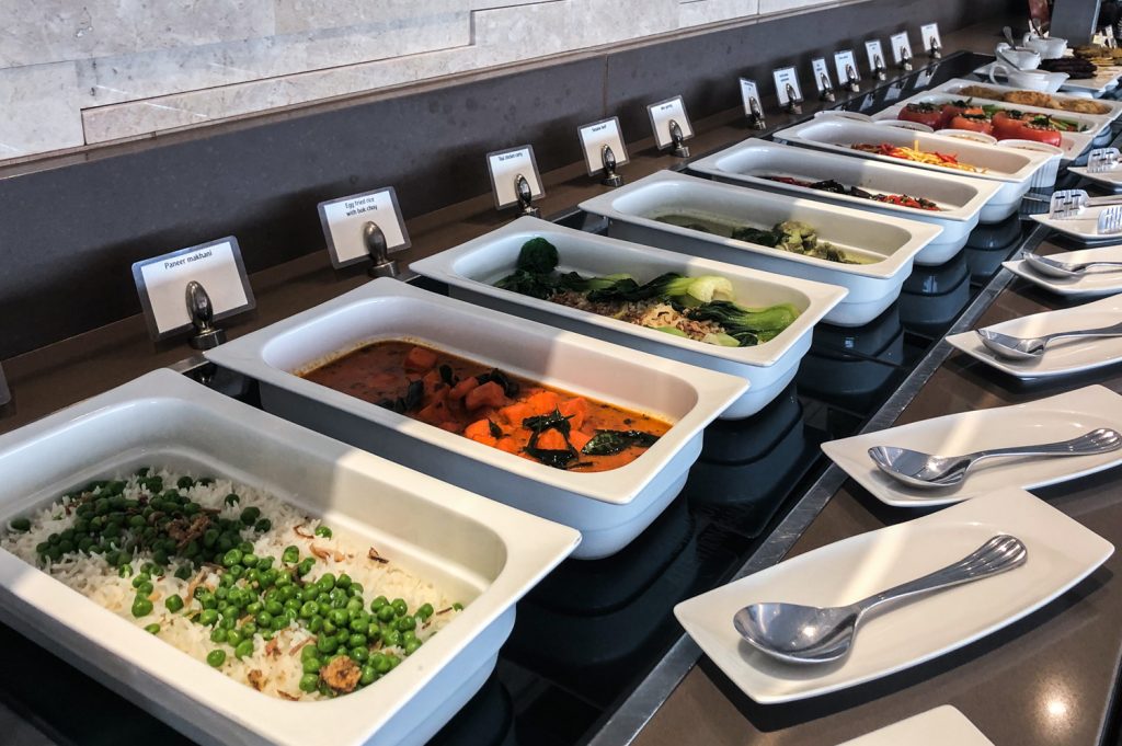 Emirates Lounge Singapore food