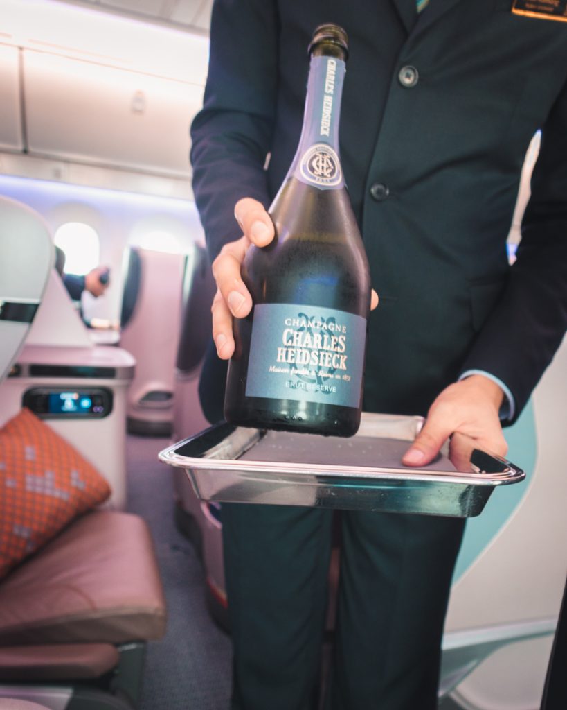 Singapore Airlines 787-10 Business Class Charles Heidsieck Brut Reserve Champagne