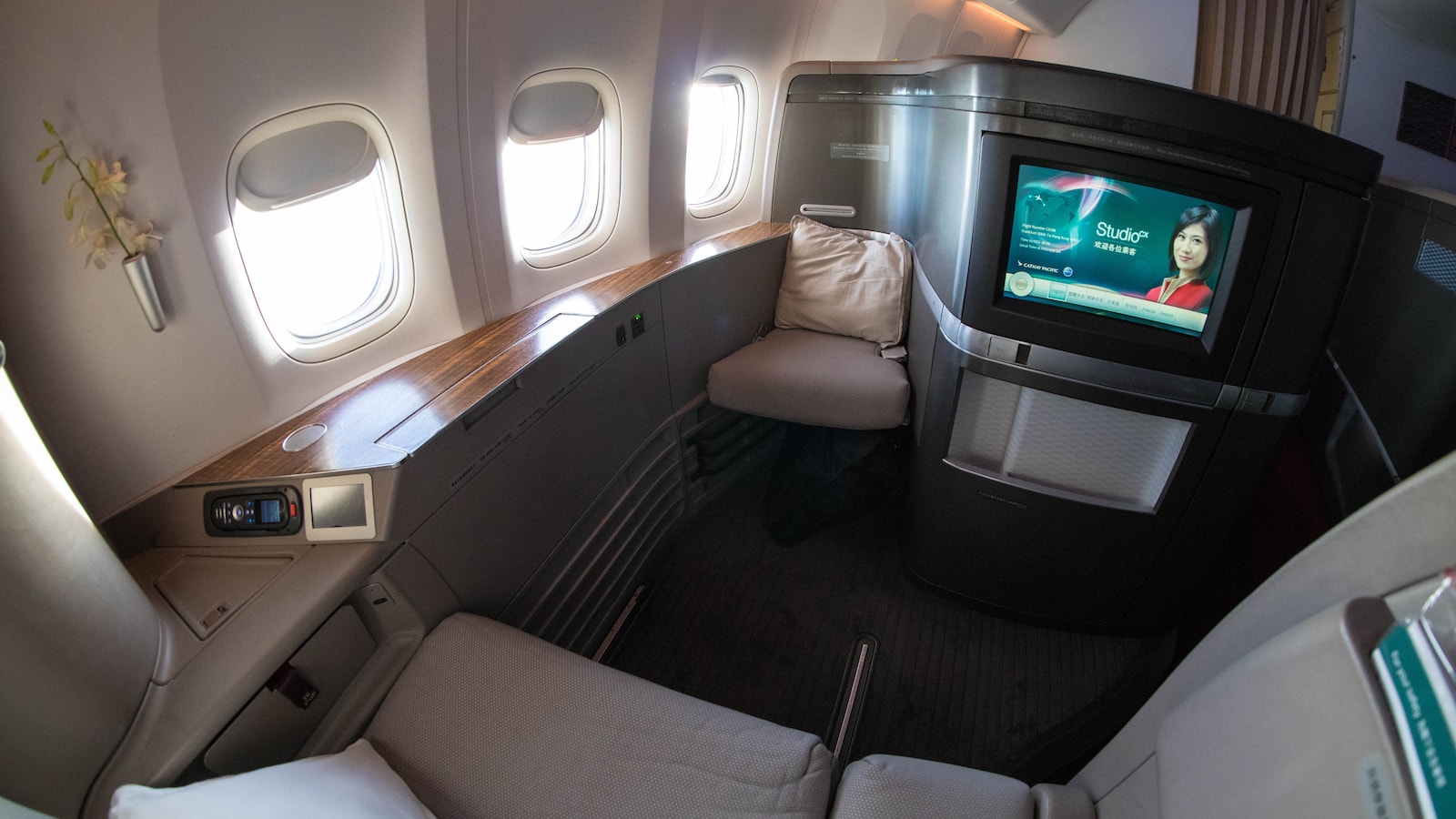 Cathay Pacific First Class seat