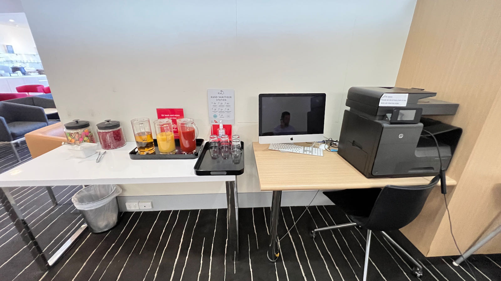 Qantas Club Hobart computer and printer