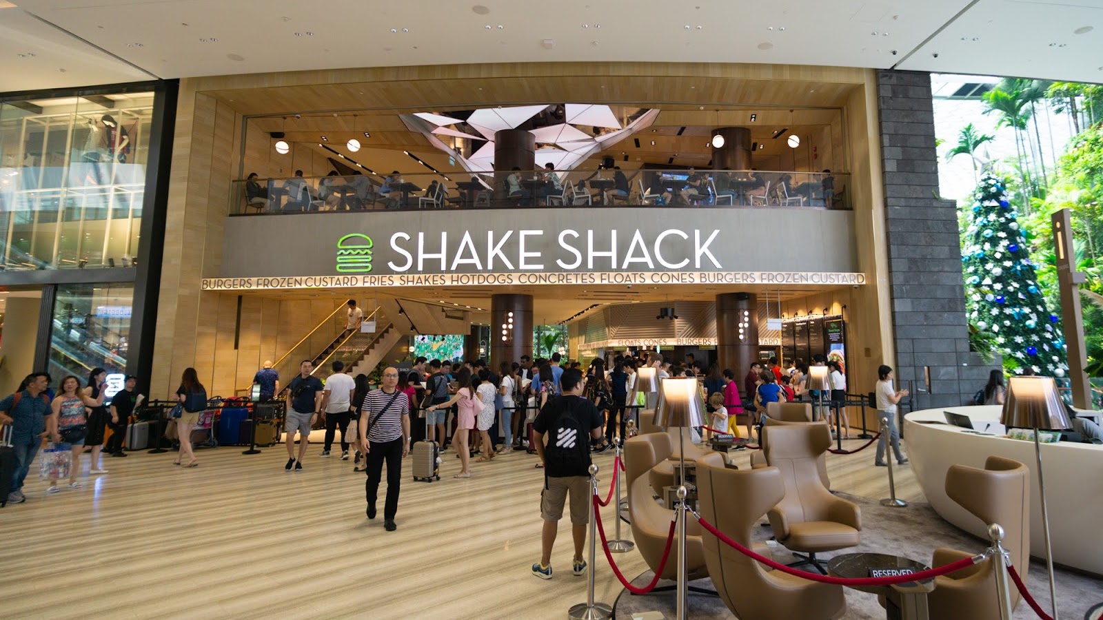 Jewel-Changi-Airport-Shake-Shack-Level-2