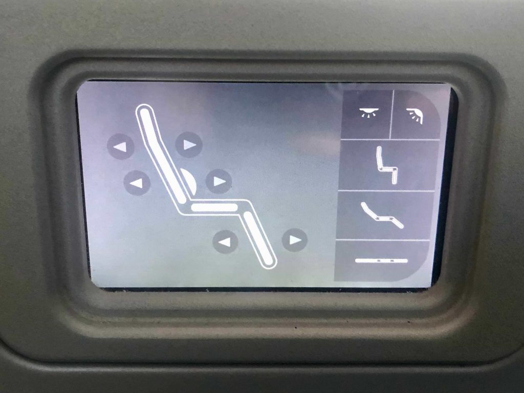 American Airlines 787-9 Business Class seat control