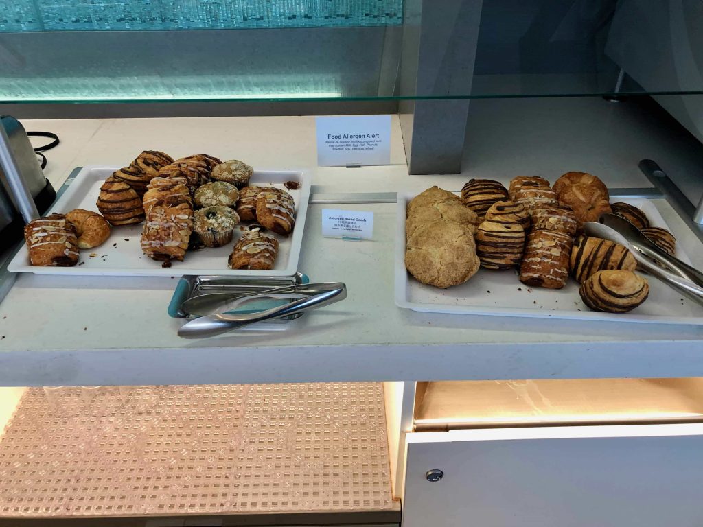 American Airlines Flagship Lounge Los Angeles pastries