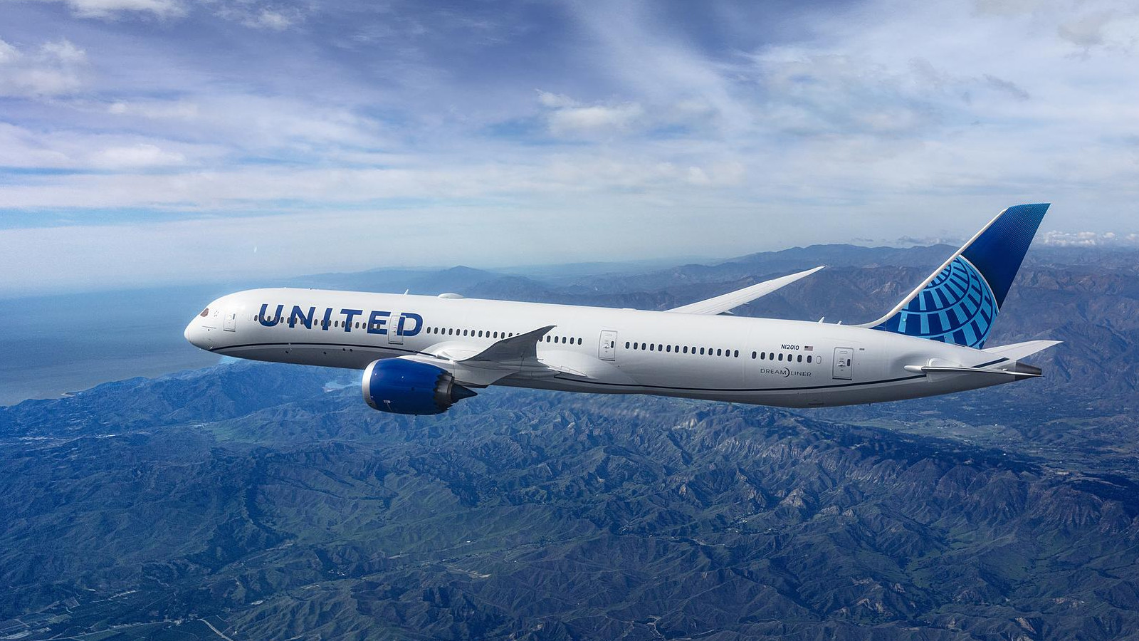 United offering Europe flights from 30,000 miles one-way - The