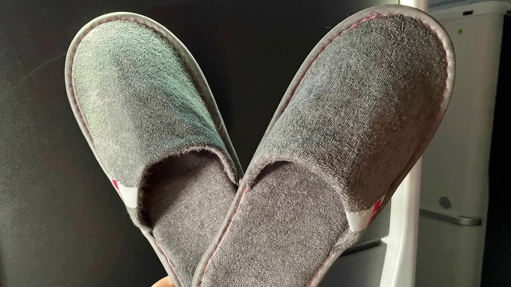 Delta One A350 Suites slippers