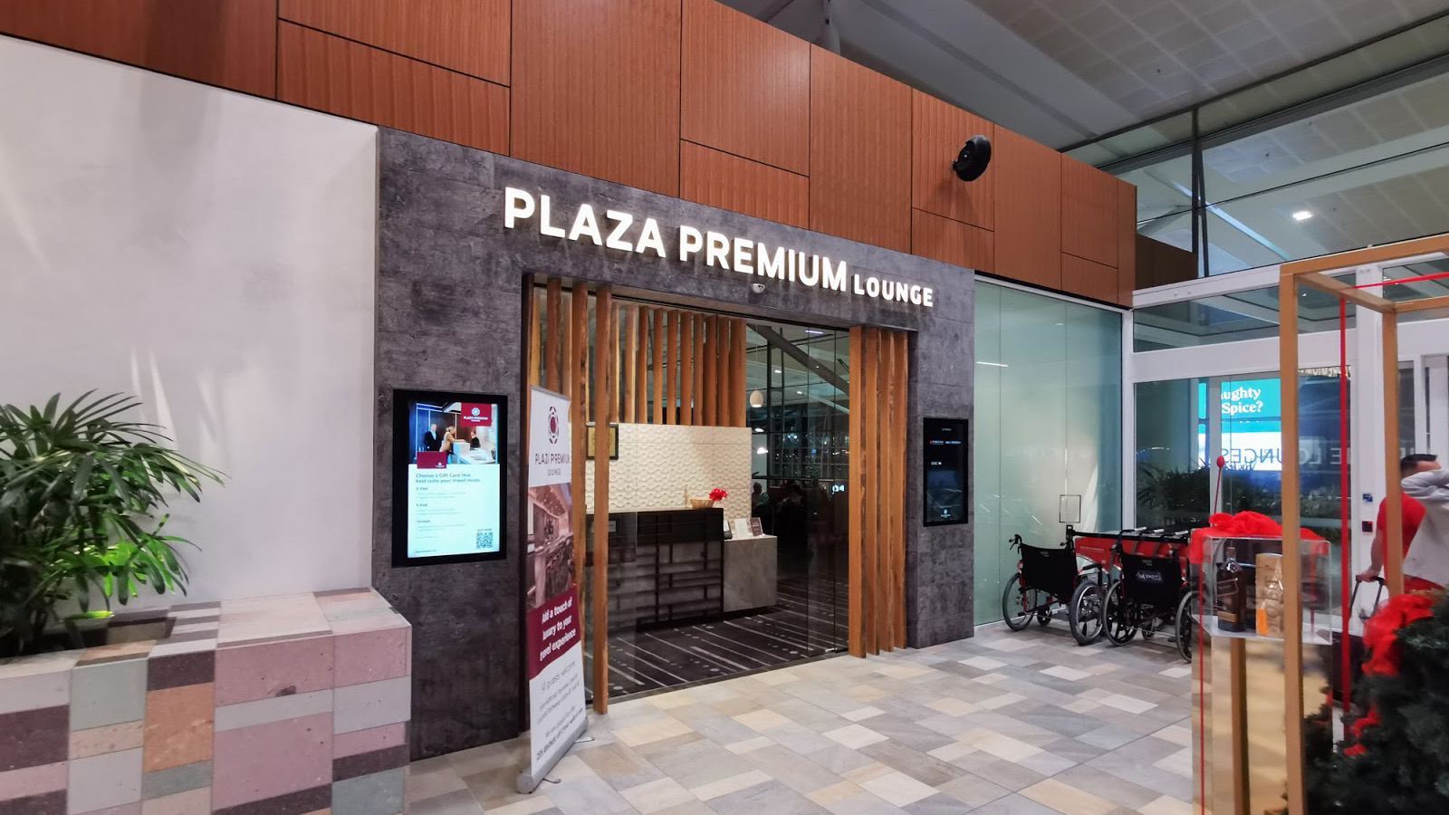 Plaza Premium Lounge Brisbane