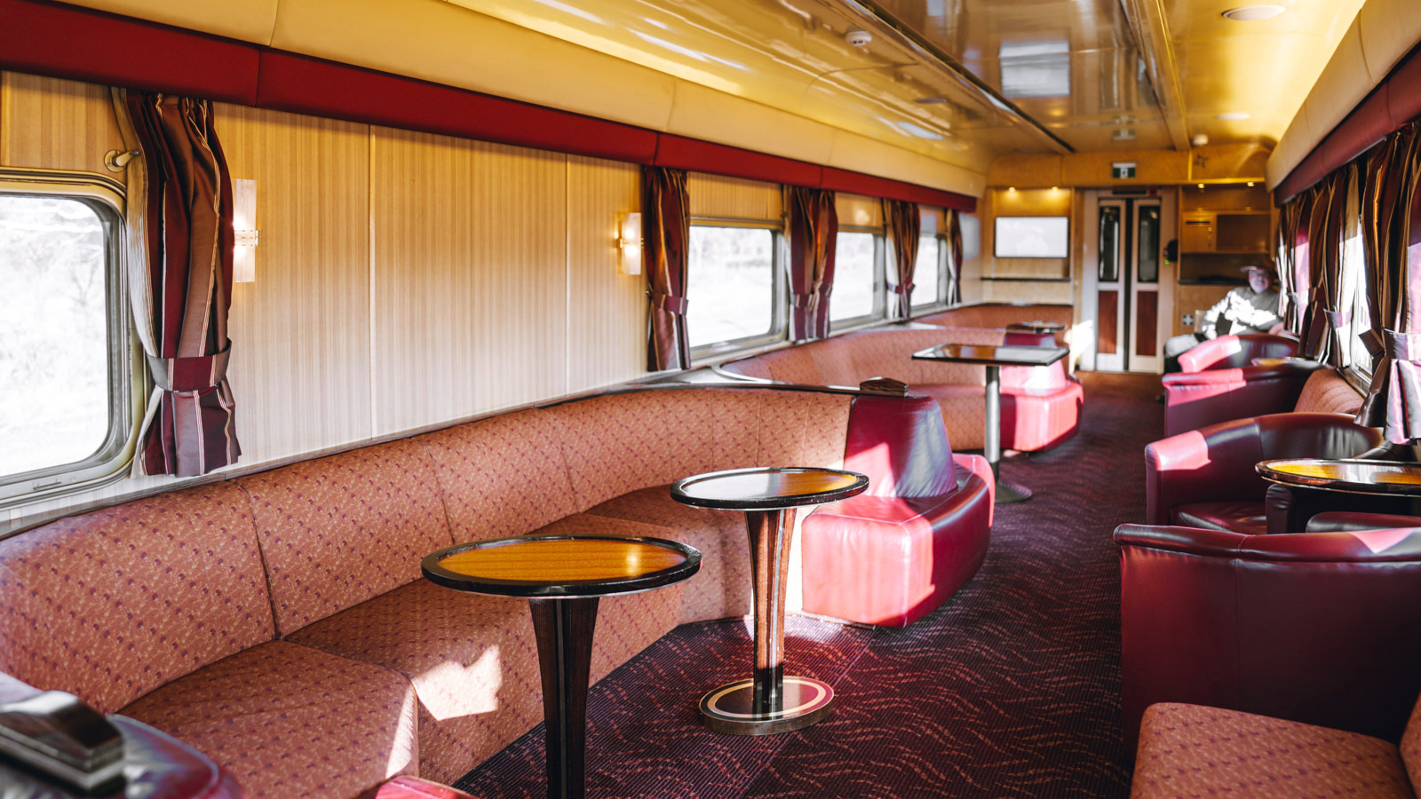 The Ghan Outback Explorer Lounge