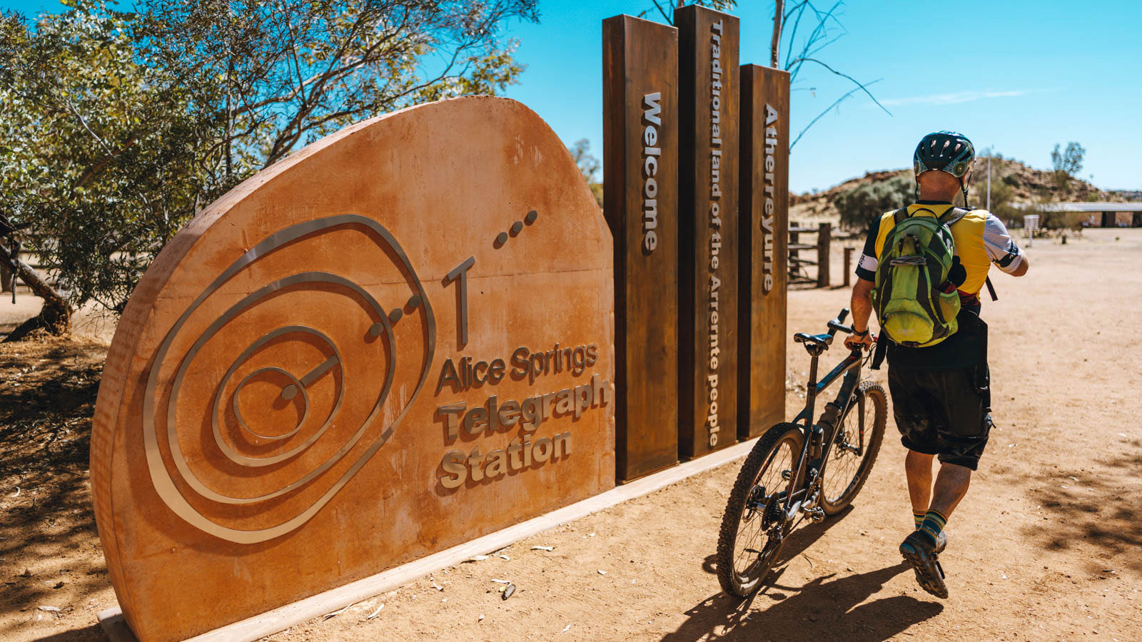 Alice Springs offroad dirt bike adventure