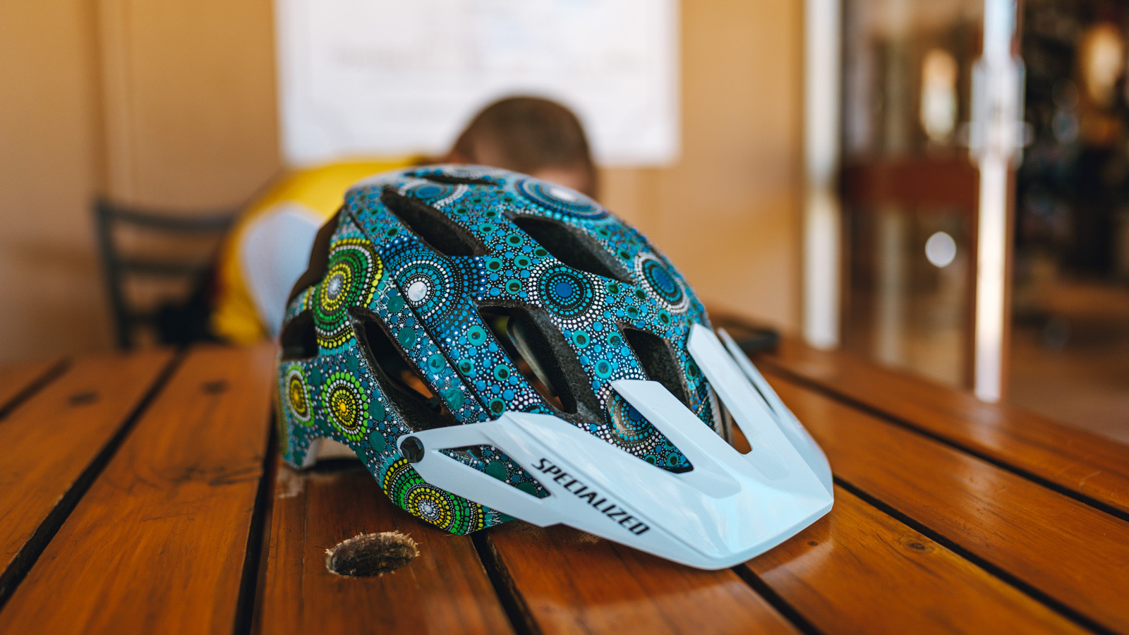 Alice Springs bike helmet