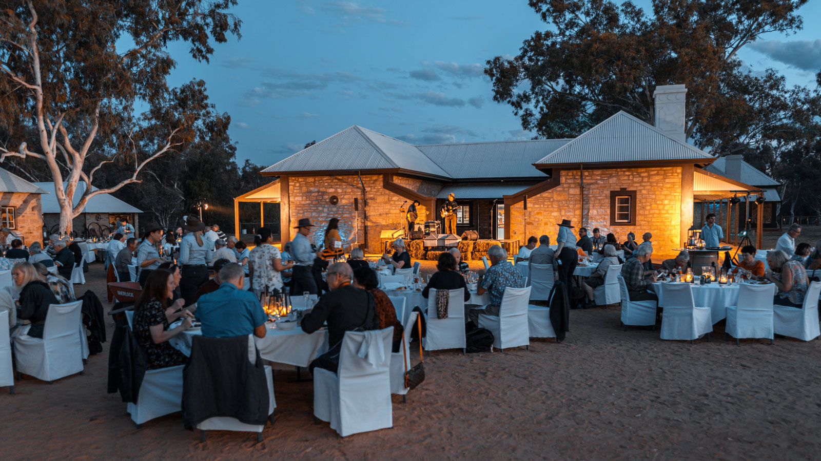 Alice Springs Telegraph Station dinner