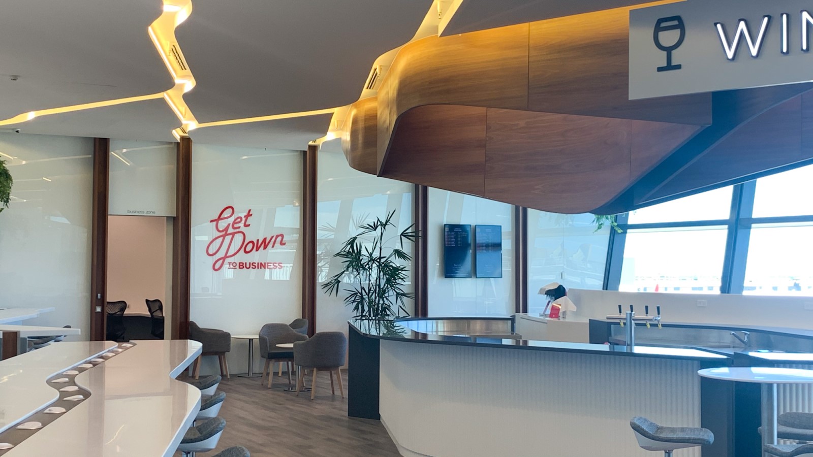 Virgin Australia Melbourne Lounge Get Down to Business