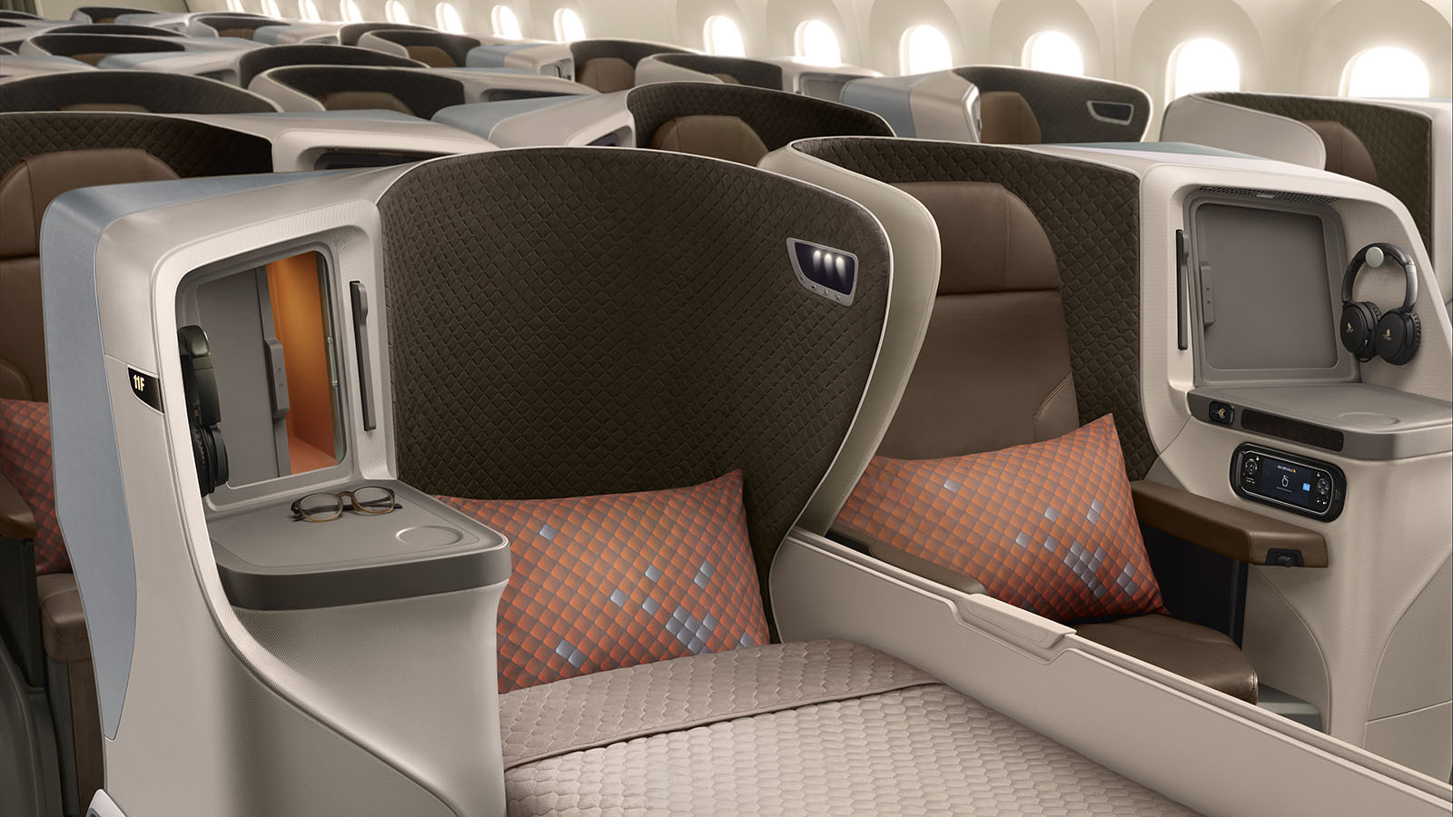 Singapore Airlines Airbus Boeing 787-10 Business Class