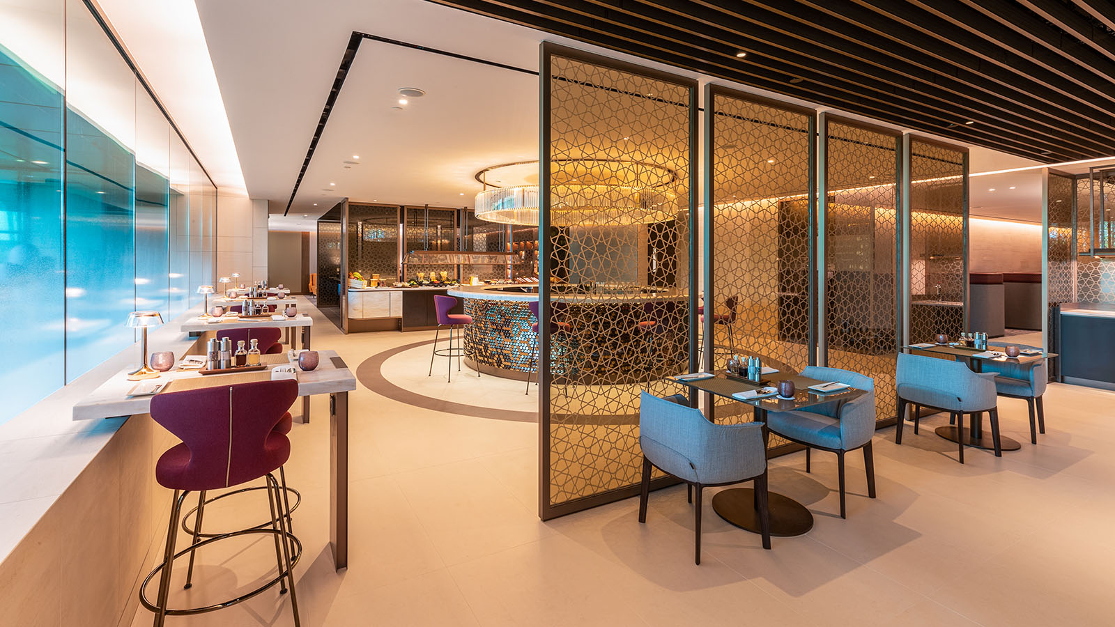 Qatar Airways Premium Lounge, Singapore