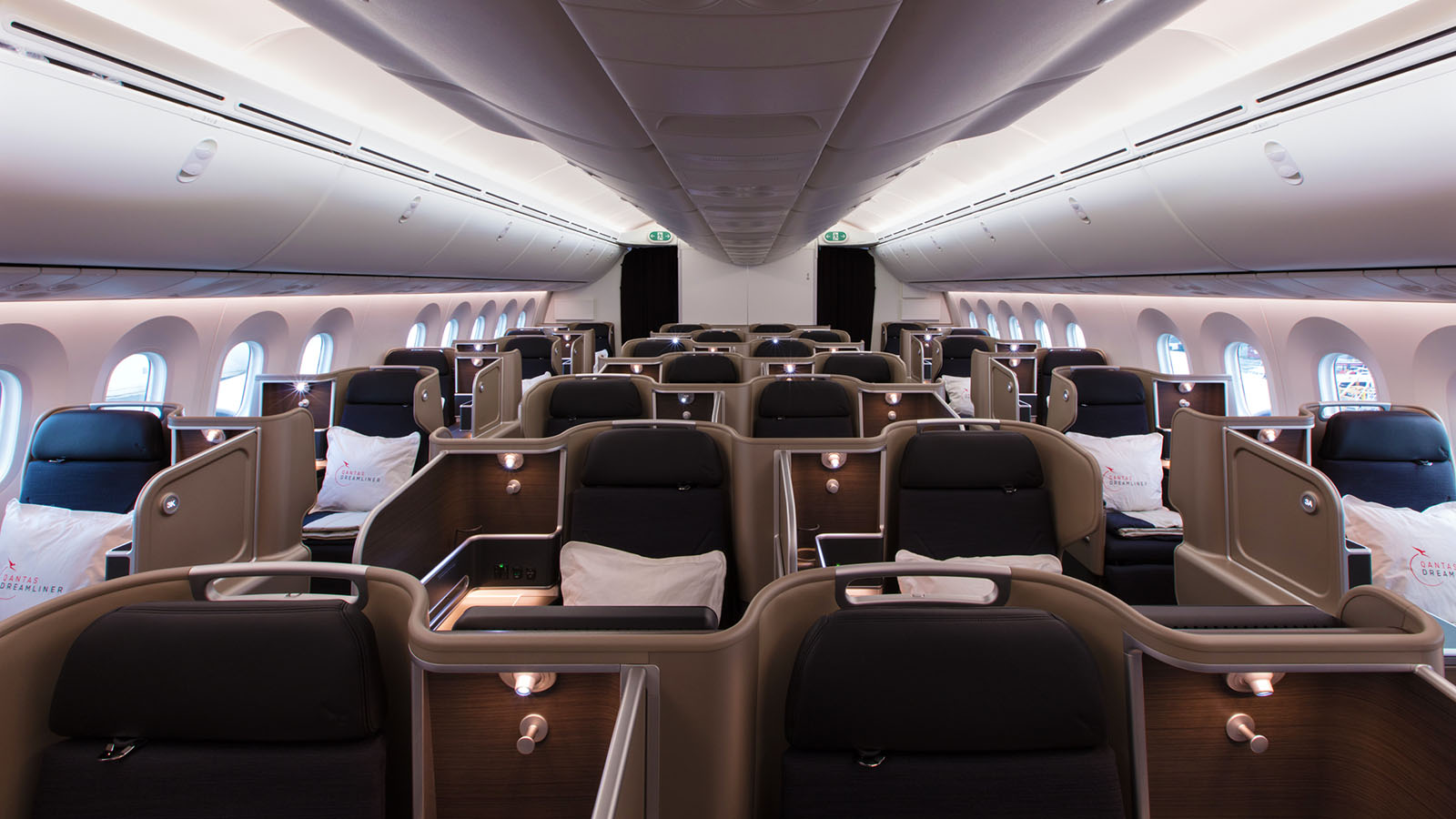 Qantas Boeing 787 Business Class