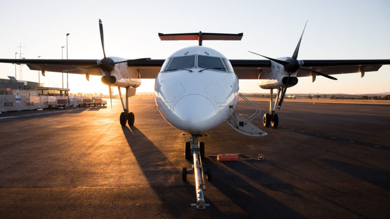 QantasLink Bombardier Dash 8 Q400