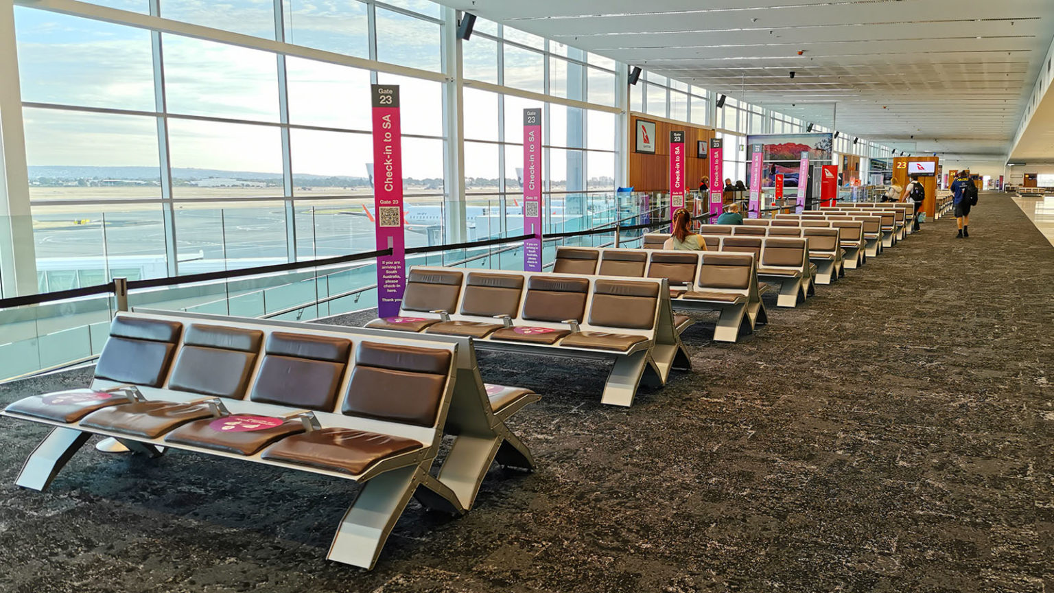 Review Qantas Boeing 737 Business (Adelaide Brisbane) Point Hacks