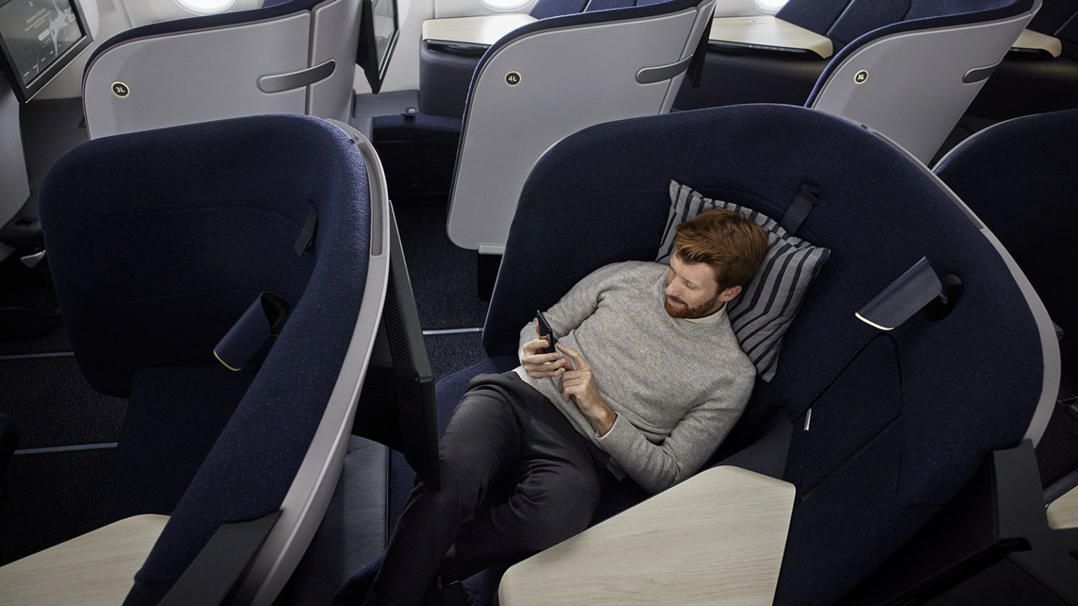 Finnair reveals new Business Class, Premium Economy - Point Hacks